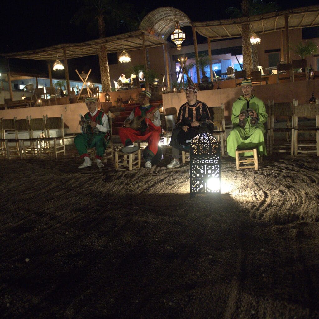 moroccan-desert-dinner-show-marrakech
